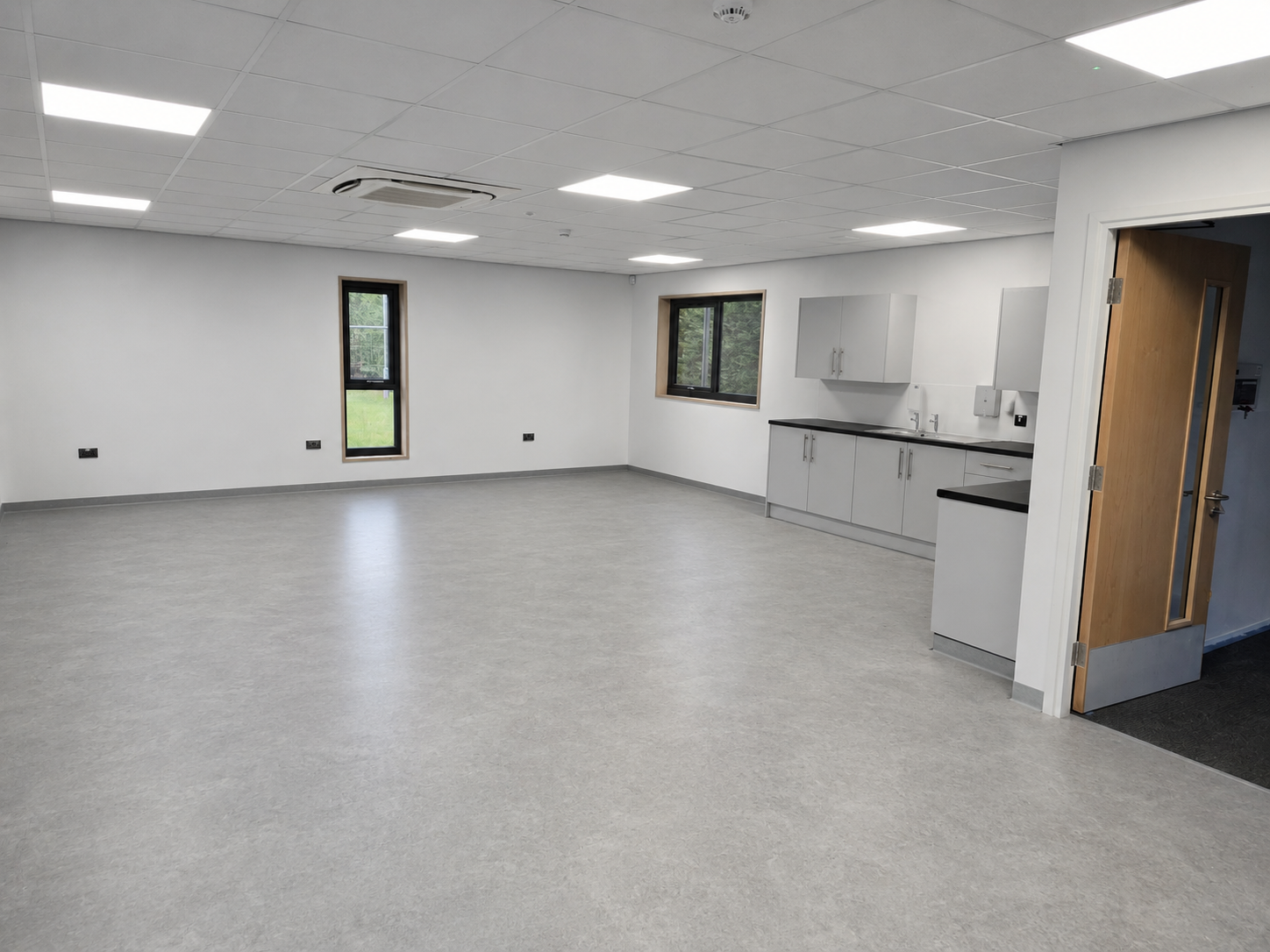 Modular Dental Practice treatment room