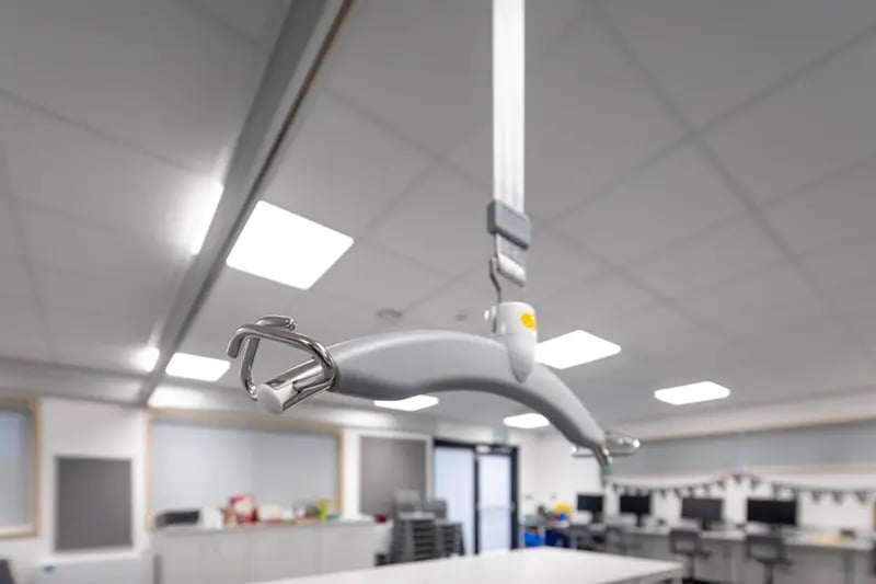 SEN modular classroom with ceiling-mounted hoist.