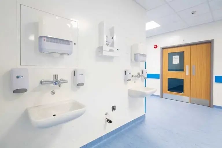 untitled-0441-768x512